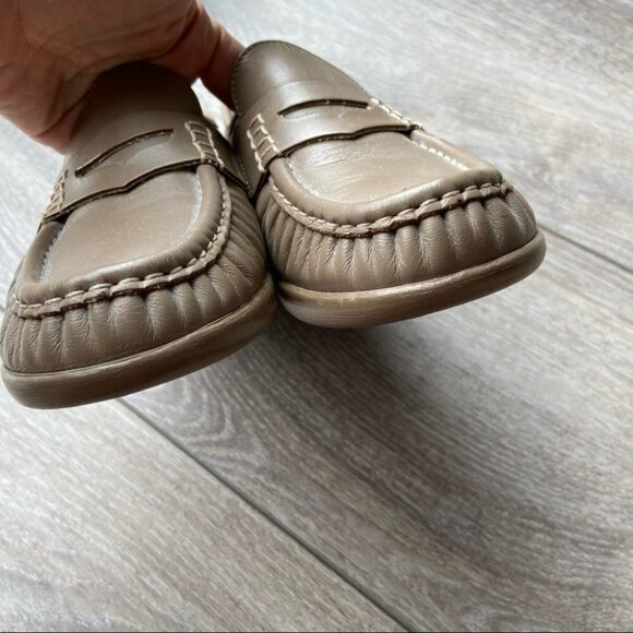 SAS Hand Sewn Comfort Beige Loafer - Picture 7 of 10